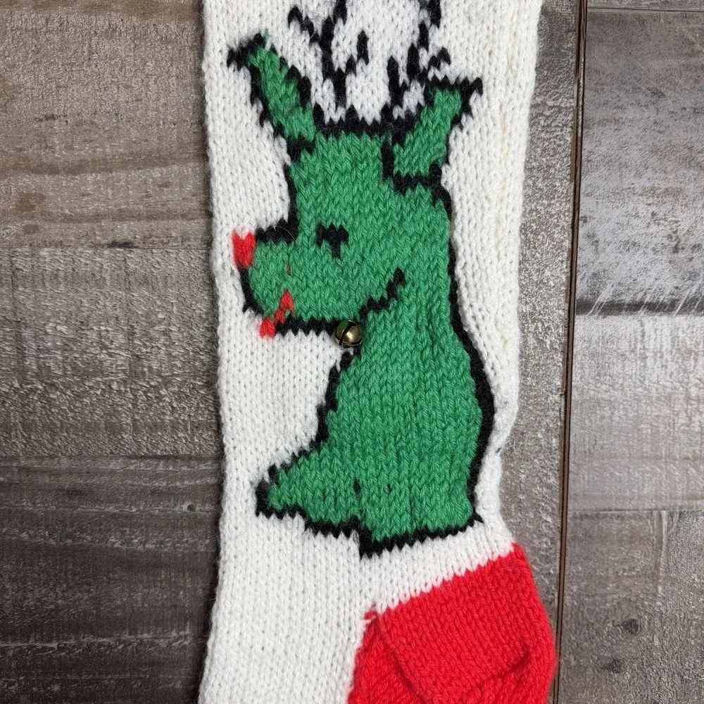 Vtg Pat Hand Knitted 26